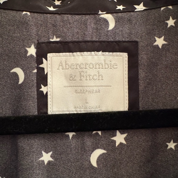 Abercrombie and Fitch pajama set. New with tags. Bottom is XL and top is Size L - Picture 2 of 5